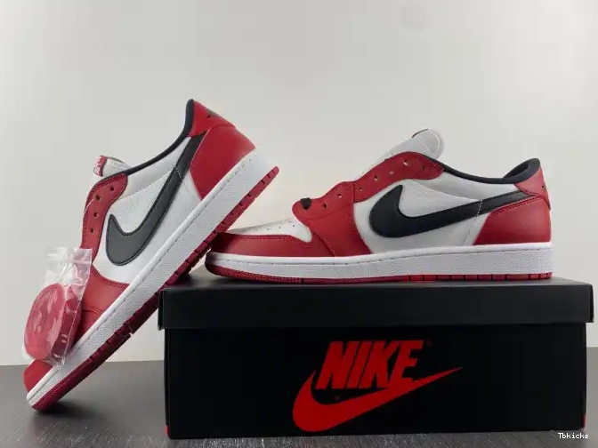 Reps TBK Retro 705329-600 1 Jordan Low Air Chicago 0625